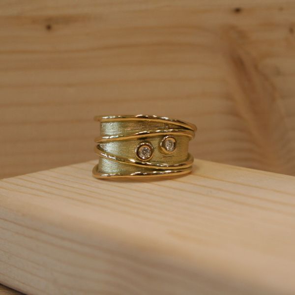 anell or gran quadrada 600x600